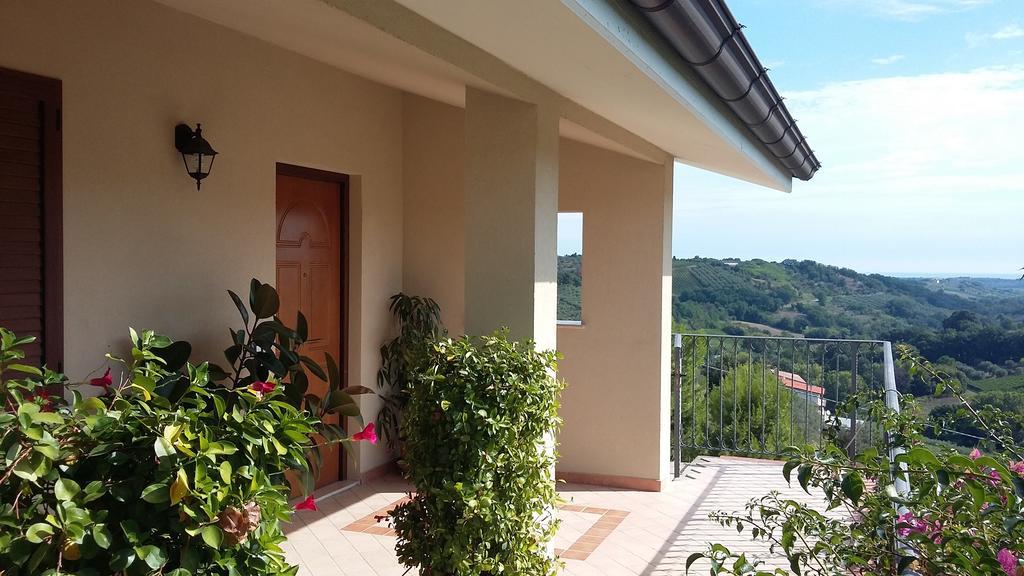 La Casa Di Stefania Διαμέρισμα Pollutri Εξωτερικό φωτογραφία